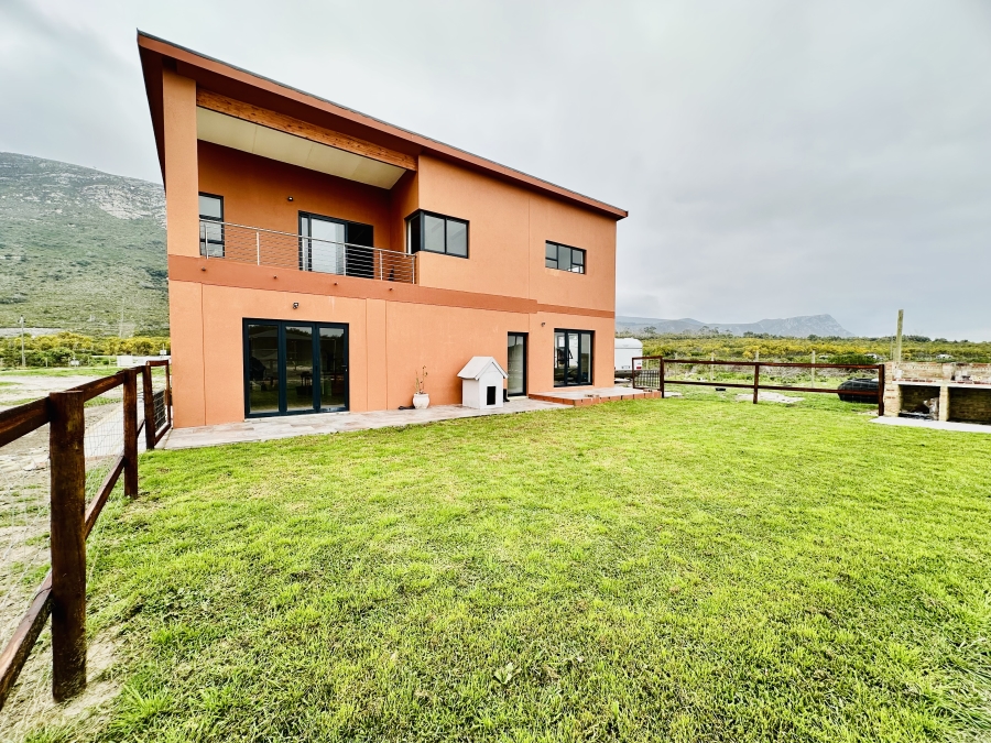 3 Bedroom Property for Sale in Franskraal Western Cape